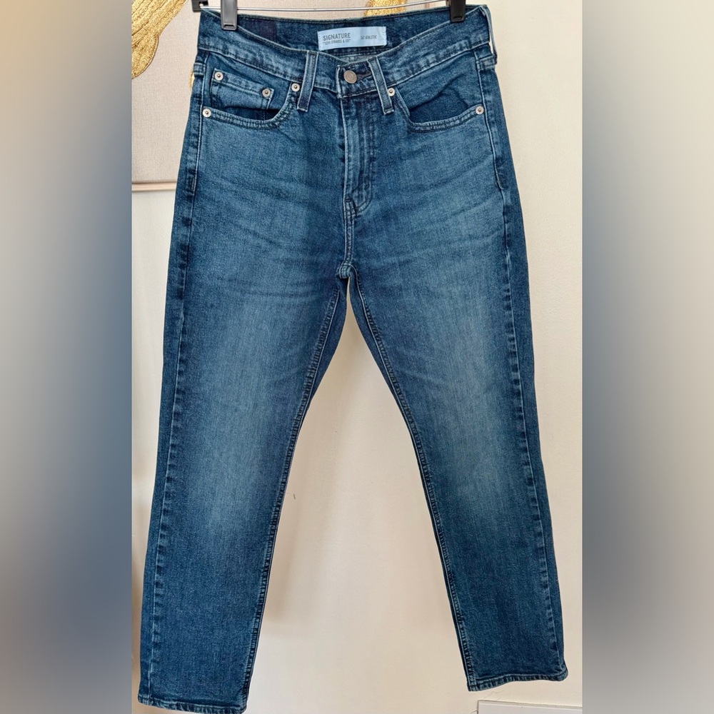 Signature by Levi Strauss Men's Straight Blue Jeans Size 28